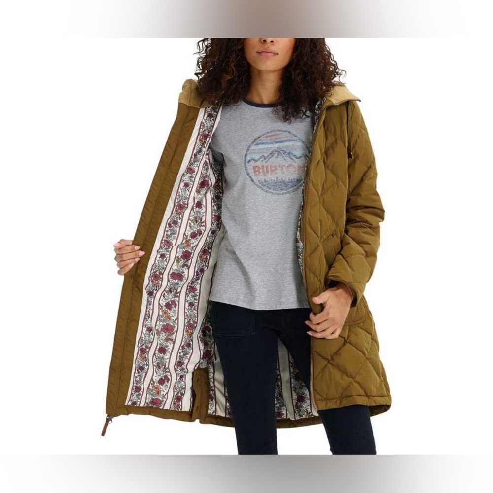 Burton Bixby Quilted Down Jacket. SZ M very excellent condition.